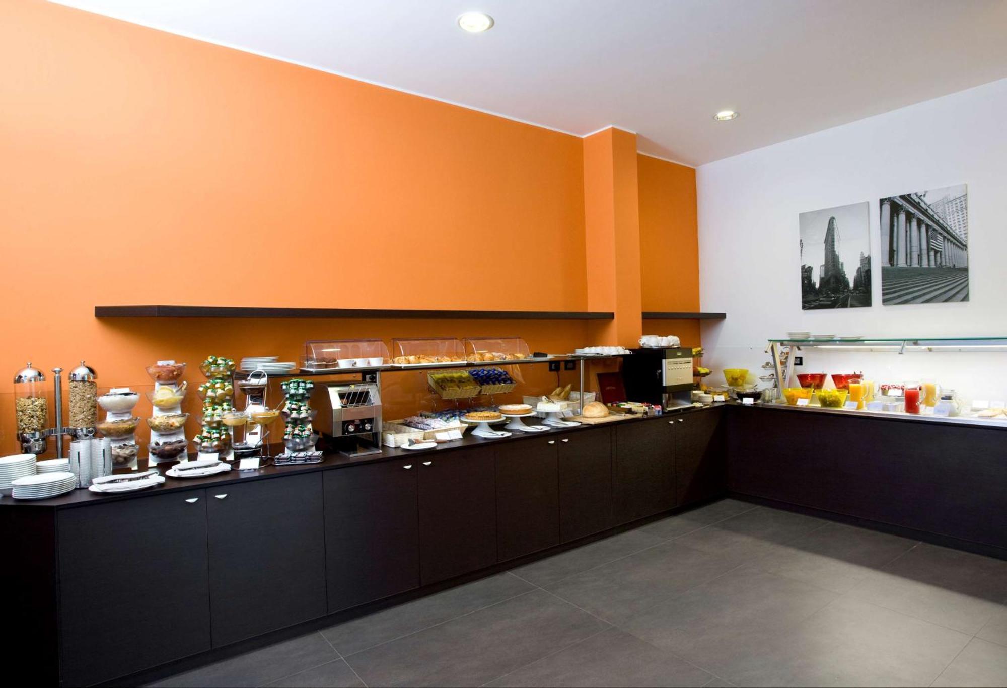 Hotel Hilton Garden 4*