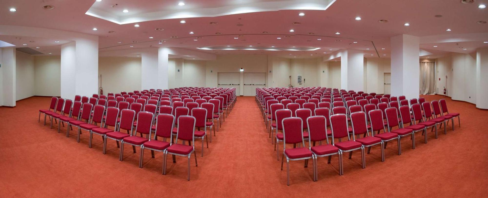 Hotel Hilton Garden 4*